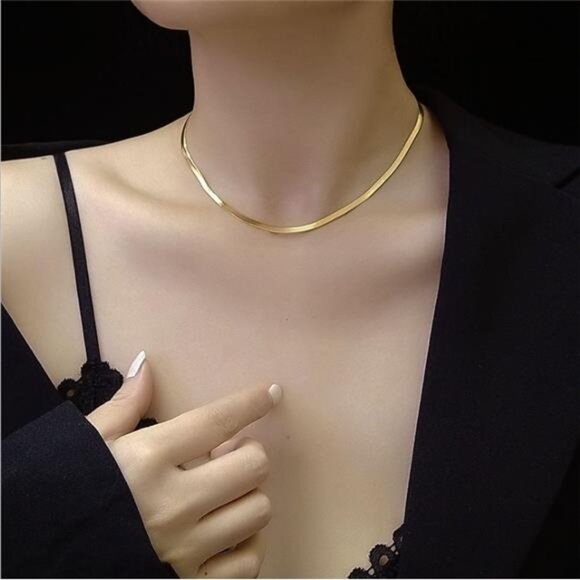 New18K Gold Herringbone Choker Necklace Snake Chain Necklace Herringbone Chain - Picture 2 of 3